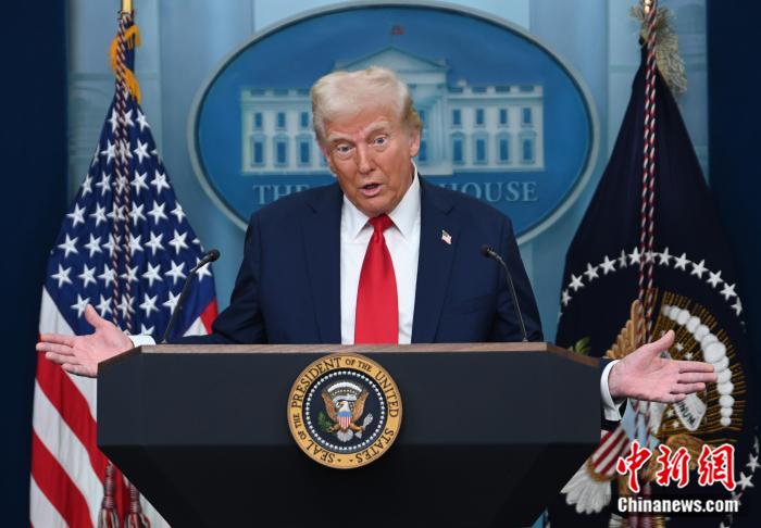 资料图：特朗普。 中新社记者 陈孟统 摄